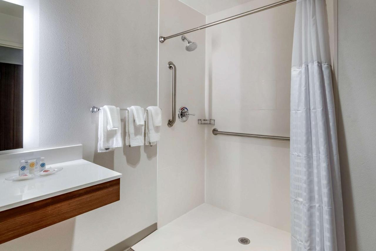 Comfort Suites Grandview - Kansas City Eksteriør bilde